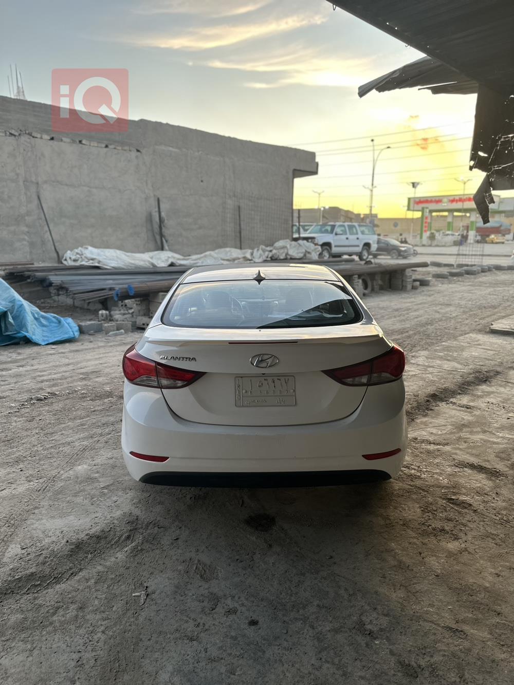 هیوندای ئەلەنترا